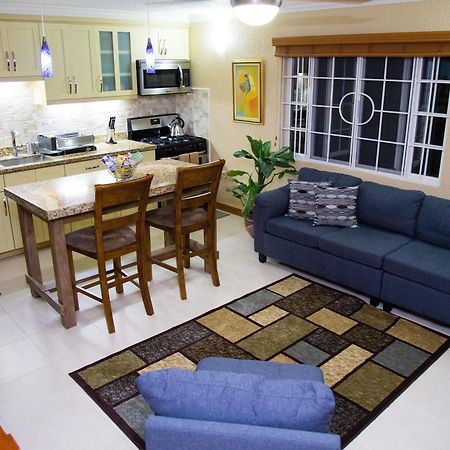 The Cabin At Long Mountain Country Club Кингстон Экстерьер фото